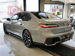 بي ام دبليو الفئة 7